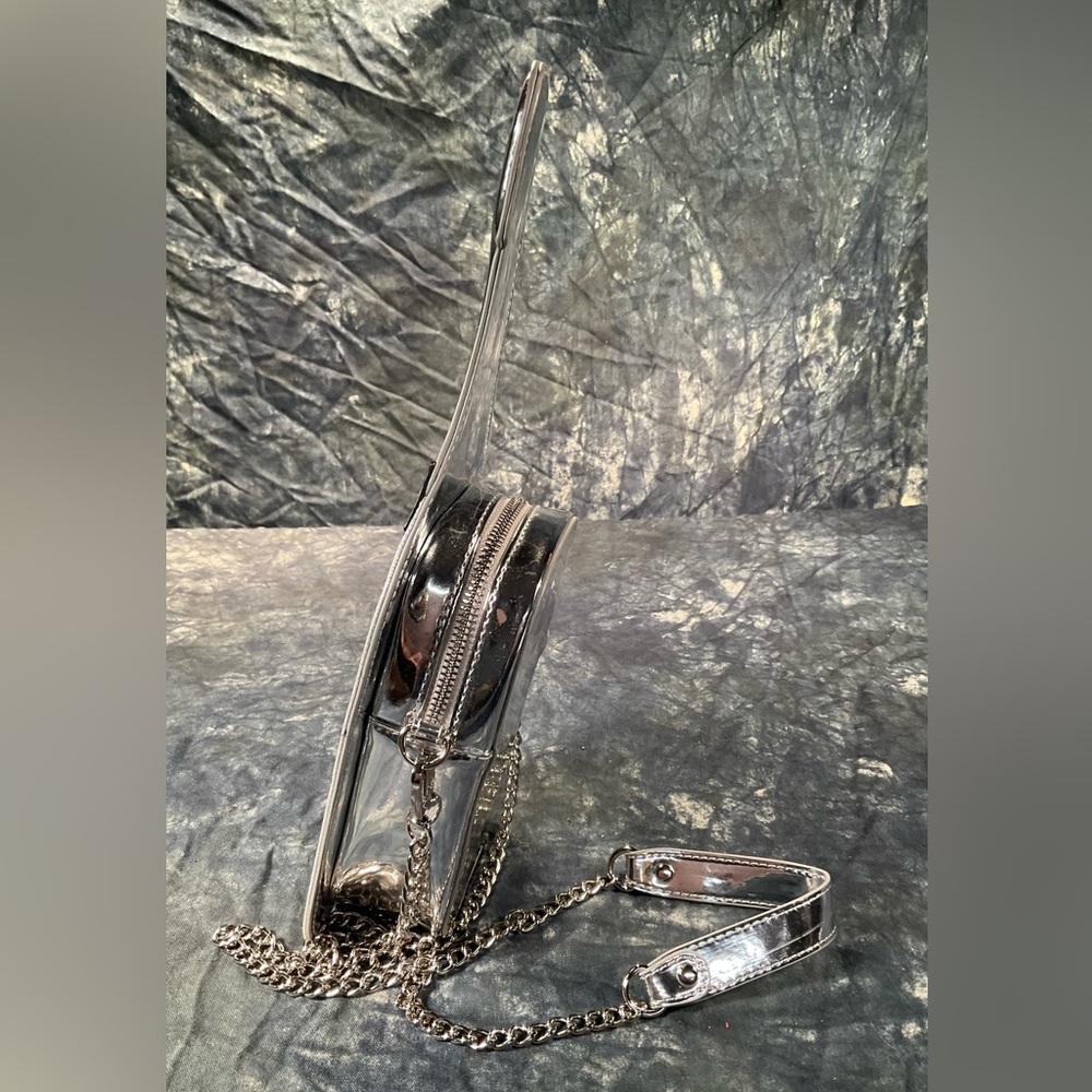 Silver champagne bottle shoulder strap purse. - Picture 4 of 5